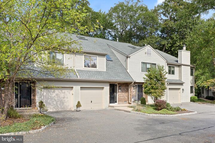 Property Photo:  21 Spruce Run  NJ 07446 