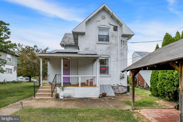 411 S 32nd Street  Camp Hill PA 17011 photo