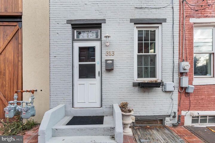 Property Photo:  313 S River Street  PA 17104 