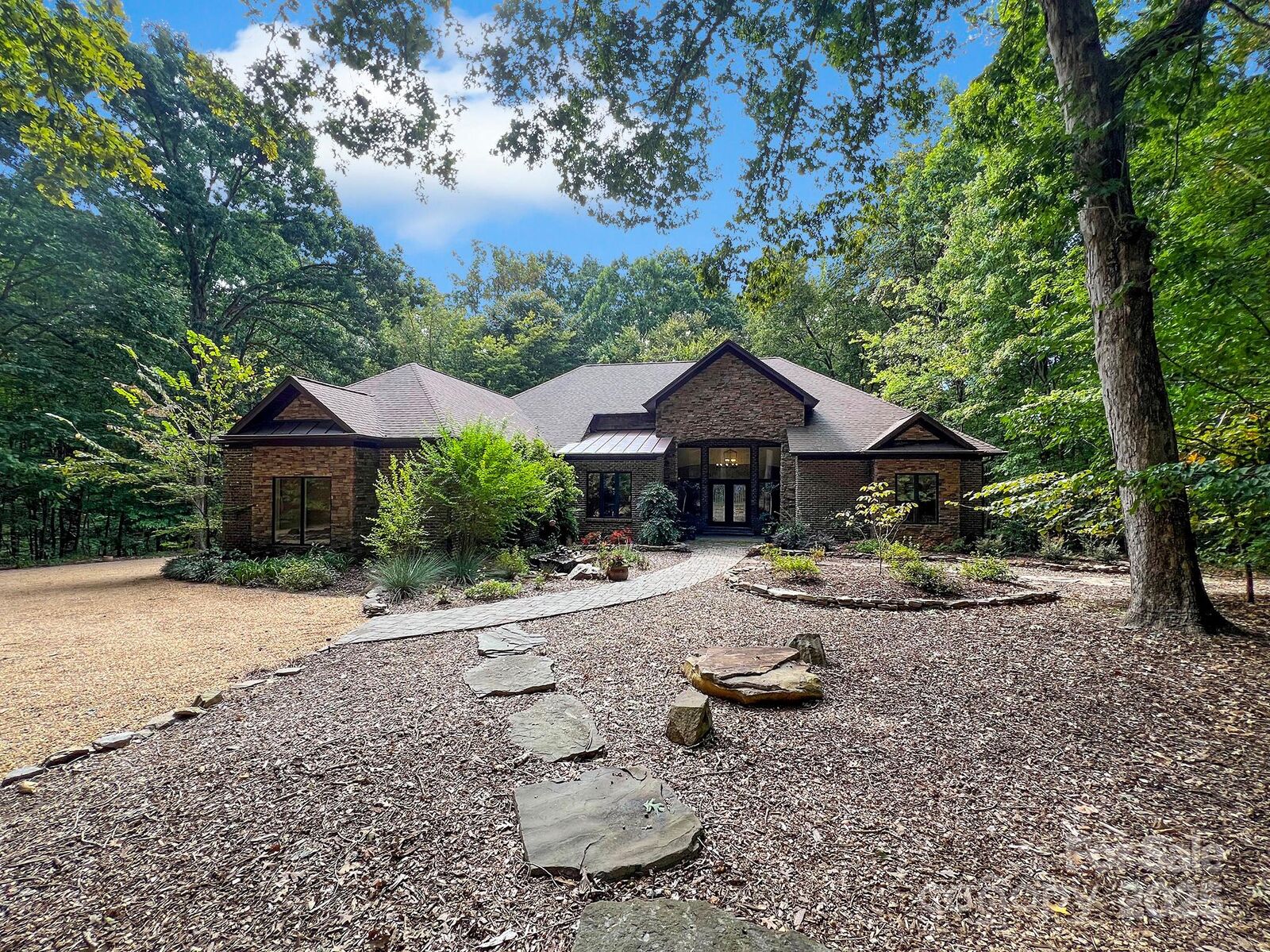 Property Photo: 225 Riverton Road NC 28104