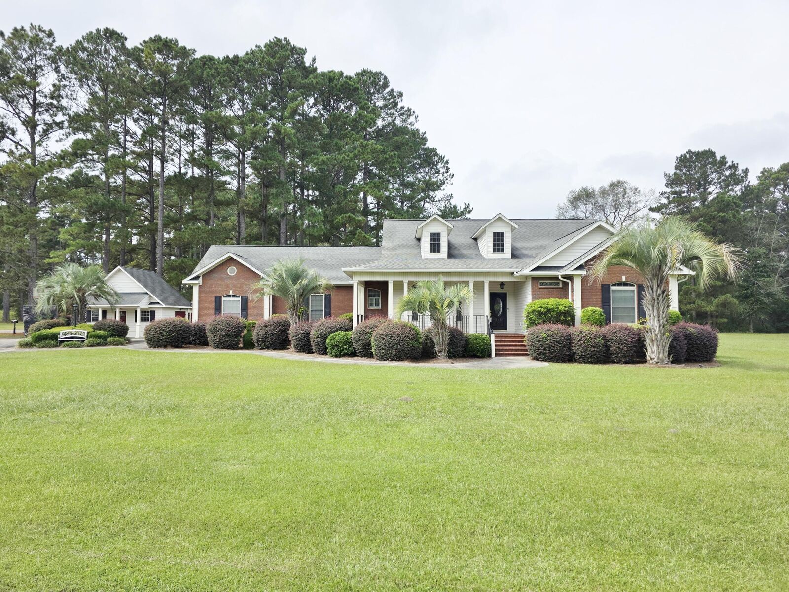 Property Photo:  101 Fairway Court  SC 29477 