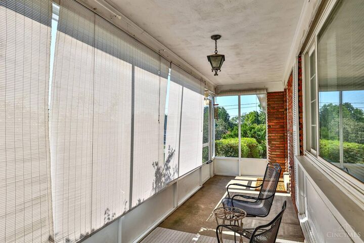 Property Photo:  3592 Horncastle Drive  OH 45241 