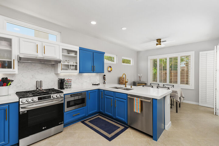Property Photo:  78837 Tangerine Court  CA 92211 