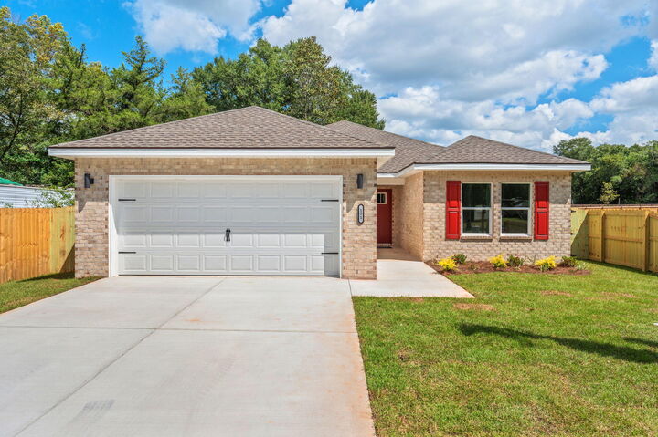 151 N Booker Street  Crestview FL 32536 photo