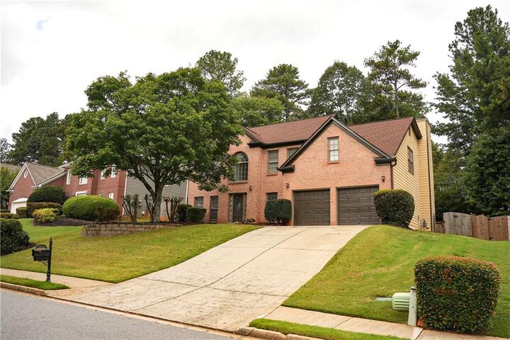 5610 N Hillbrooke Trace  Alpharetta GA 30005 photo