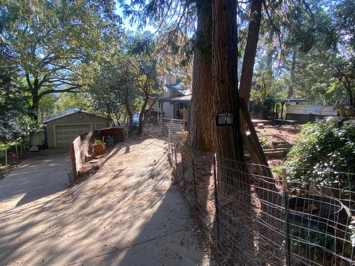 Property Photo: 35995 Sierra Linda Drive CA 93669