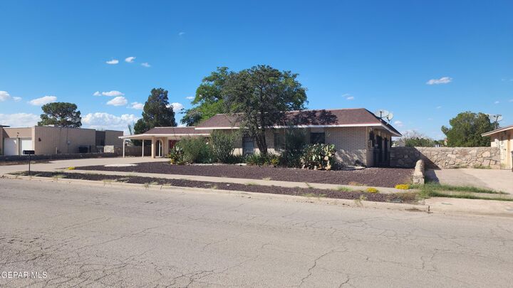 Property Photo:  14937 Roslyn Drive  TX 79928 