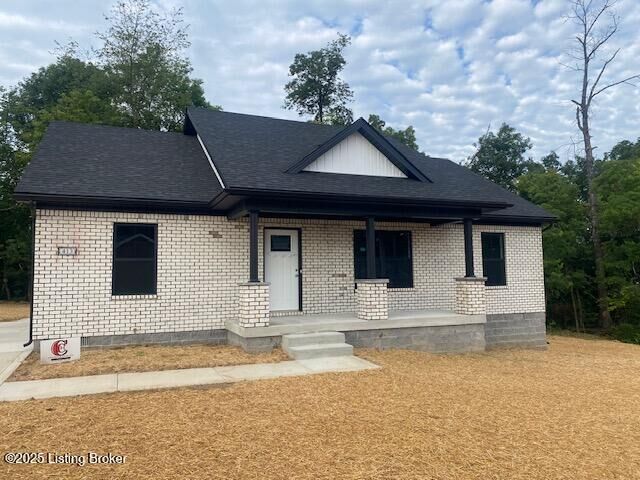 Property Photo: 413 Park Hill Ct KY 40004