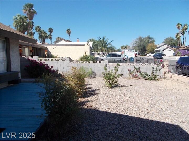 Property Photo: 4523 Margarete Avenue NV 89121