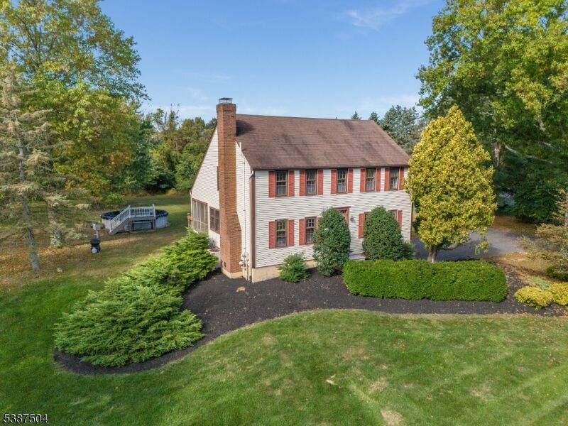 Property Photo:  26 Thrush Ln  NJ 08827 