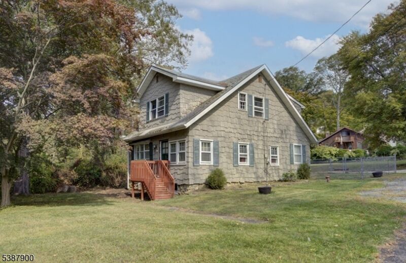 Property Photo:  111 Prospect Point Rd  NJ 07849 