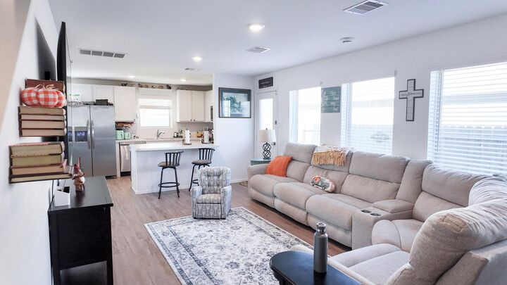 Property Photo:  209 Bennett Loop  TX 77515 