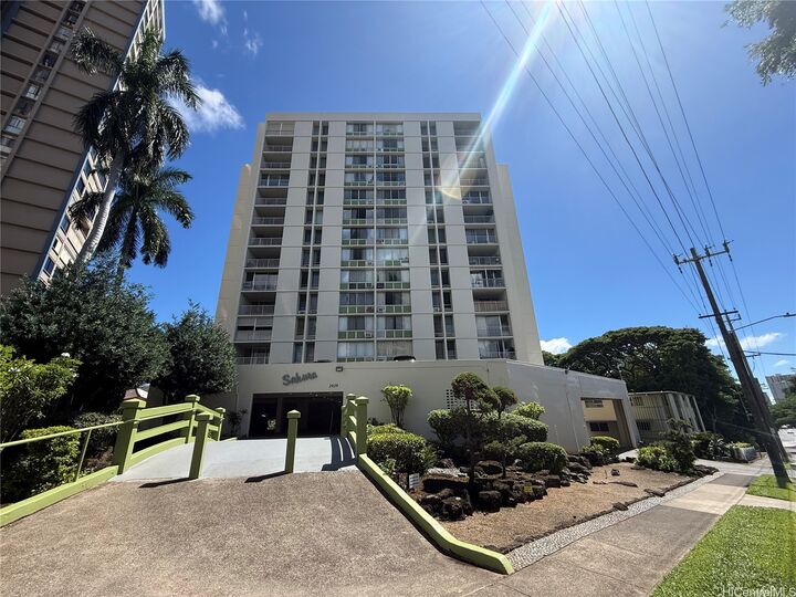 Property Photo:  2029 Nuuanu Avenue 904  HI 96817 