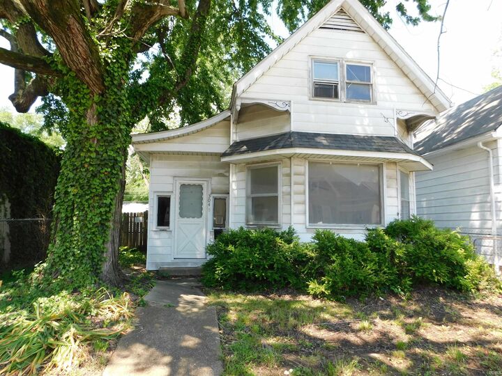 304 Tekoppel Avenue  Evansville IN 47712 photo