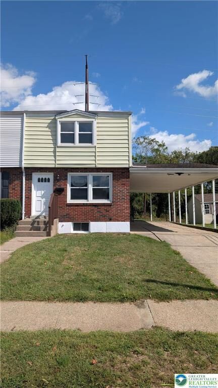 Property Photo:  1802 Livingston Street  PA 18017 