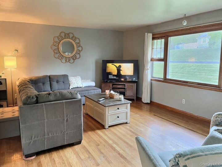 Property Photo:  13 Eck Road  NY 12590 