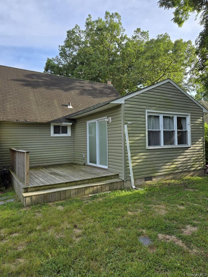 Property Photo:  21 Henry Avenue  NY 11784 
