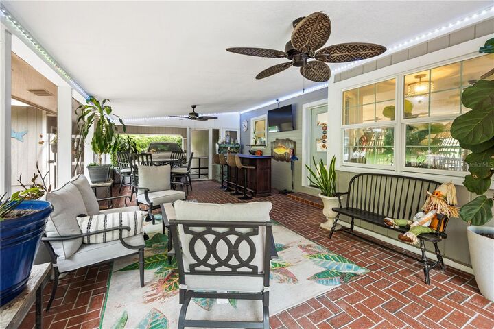 Property Photo: 1340 SE 16th Street FL 34471
