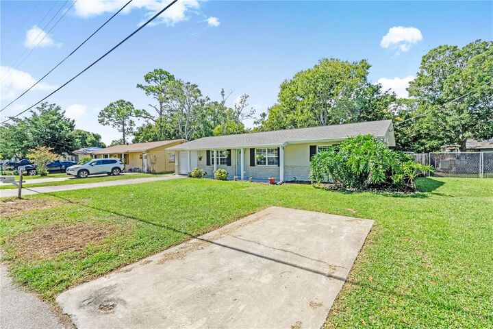 Property Photo:  1390 Powers Avenue  FL 32117 