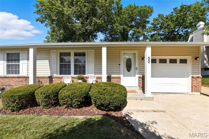 Property Photo:  50 Oak Hill Lane  MO 63376 
