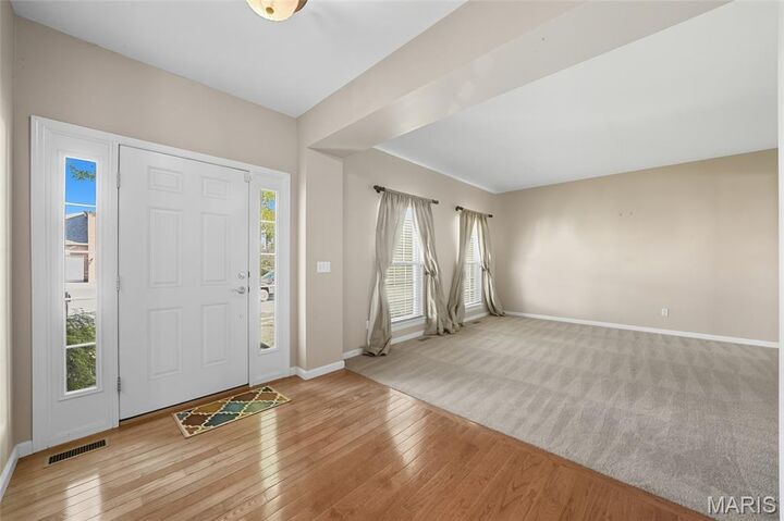 Property Photo:  345 Palisades Ridge Court  MO 63025 