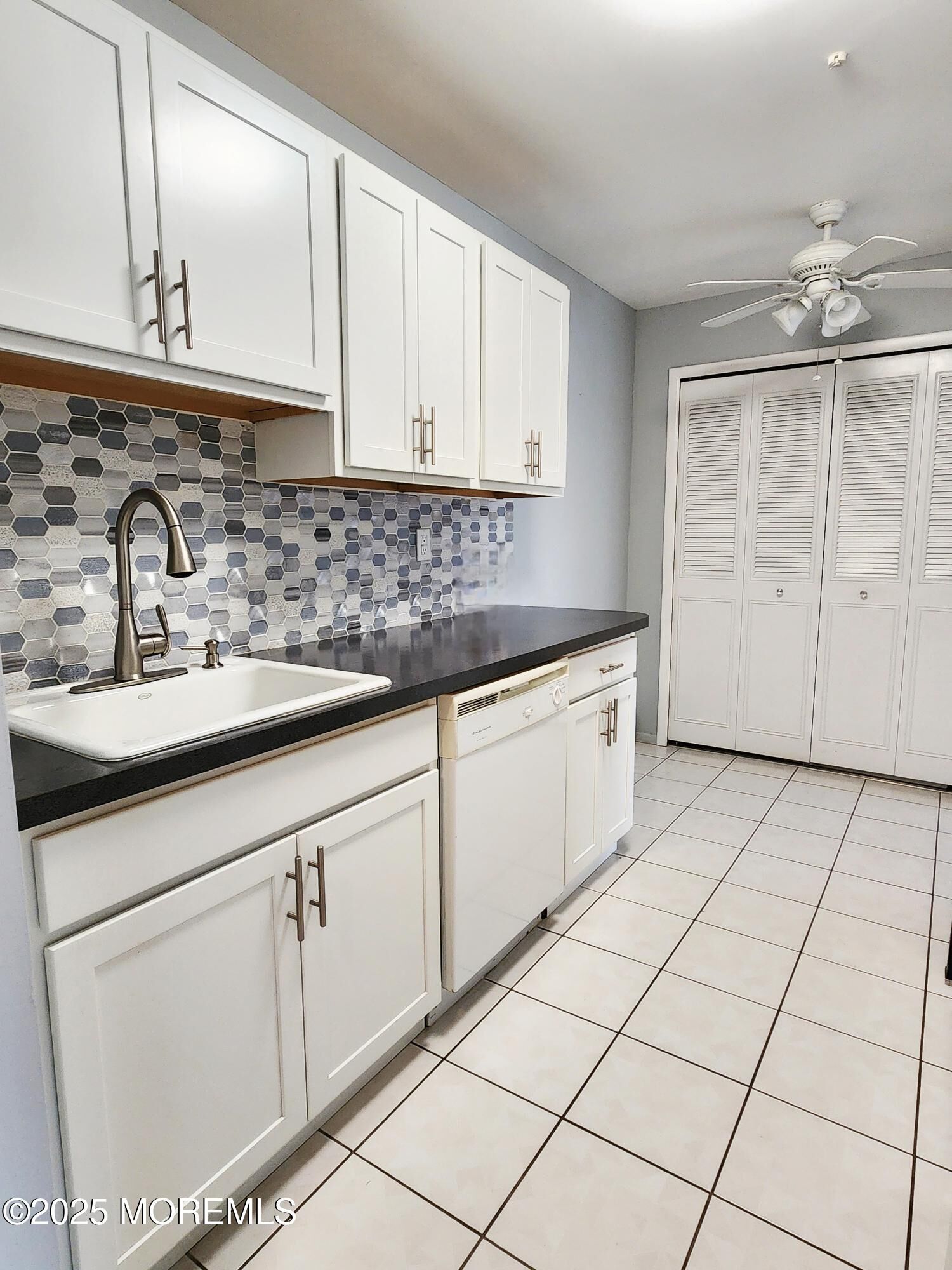 Property Photo:  78 Overlook Way C  NJ 07726 