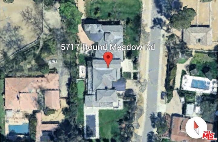 5717 Round Meadow Road  Calabasas CA 91302 photo