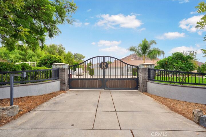 24006 Spencer Butte Drive  Perris CA 92570 photo