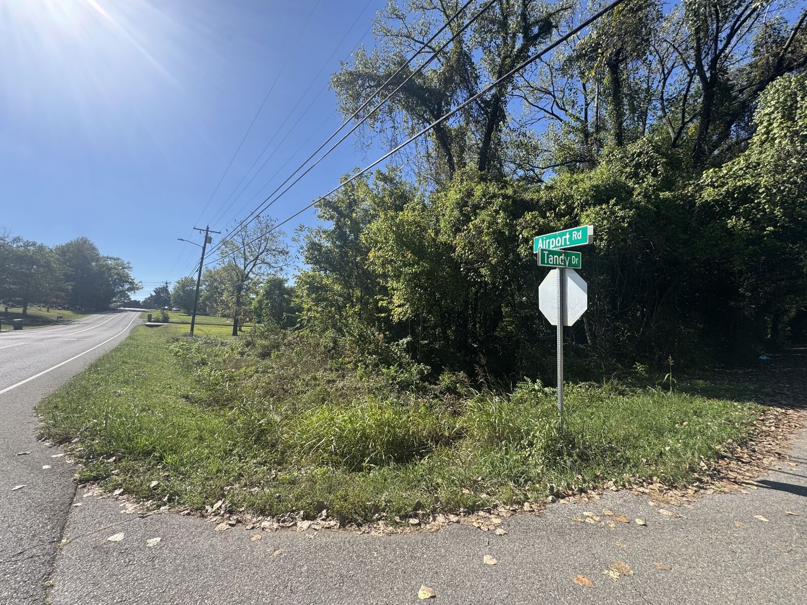 Property Photo: 0 Airport Rd TN 37042