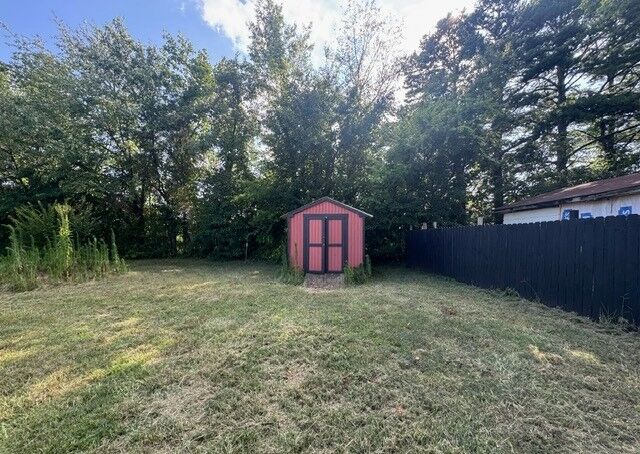 Property Photo: 108 Allen Dr TN 37398