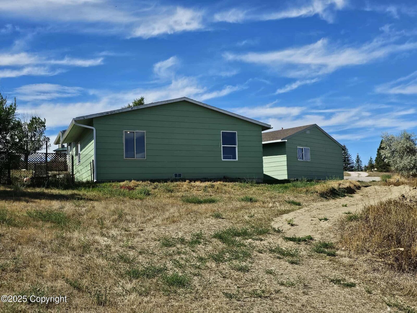 Property Photo: 313 Collins Ave - WY 82718