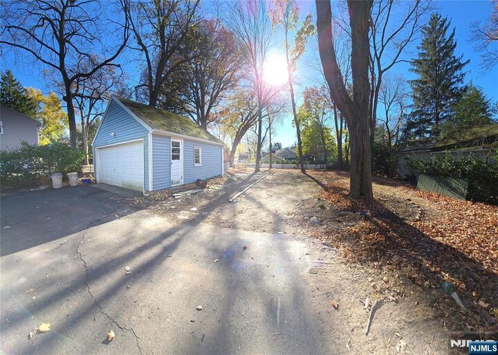 Property Photo:  326 Glen Avenue  NJ 07450 