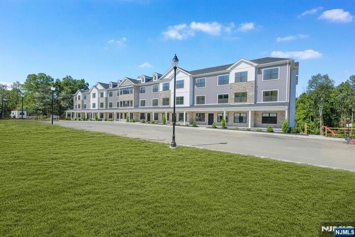 Property Photo: 106 Encampment Court 106 NJ 07082