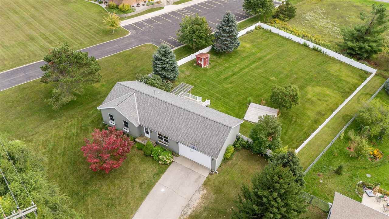 Property Photo: 3652 Country Club MI 49770