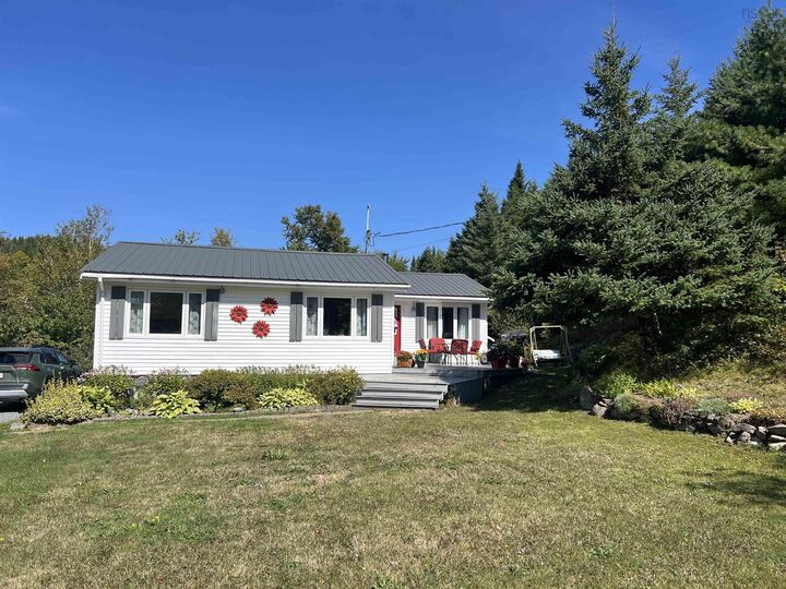 31 McKenzie Settlement Road  Upper North River NS B6L 6L7 photo