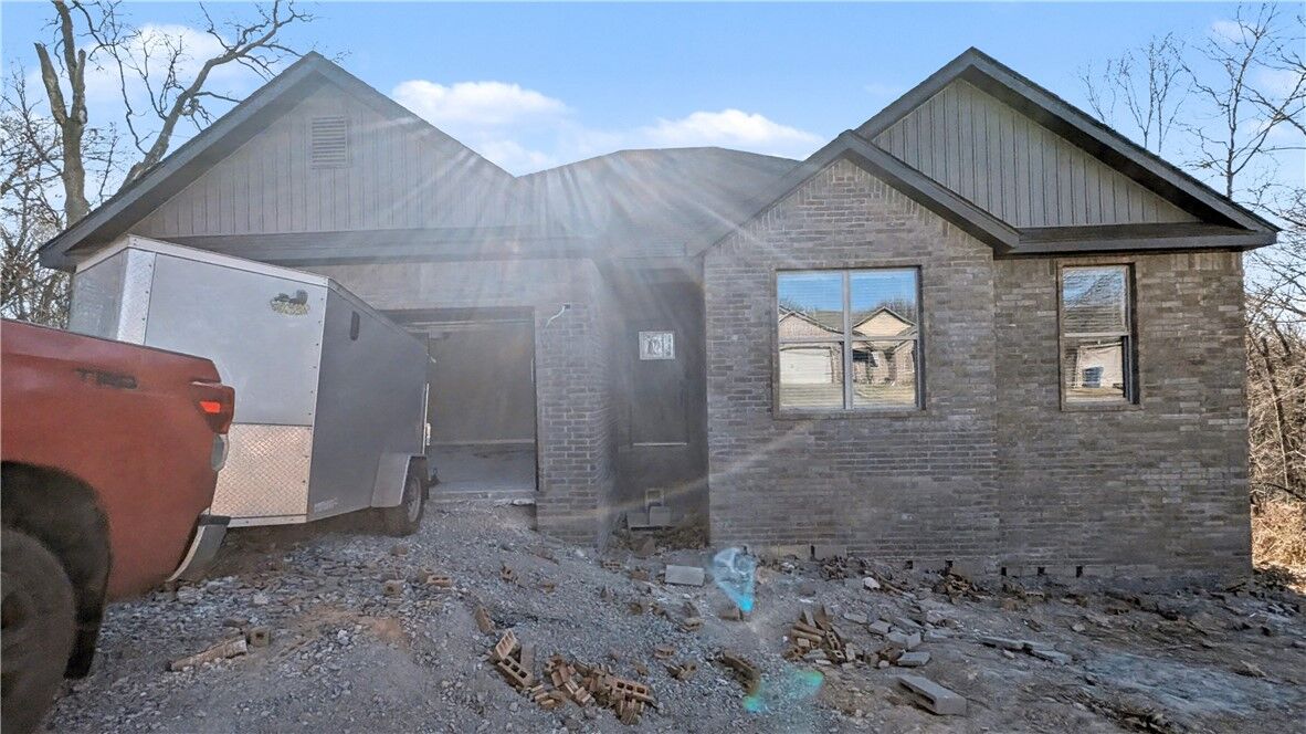 Property Photo:  34 Queensferry Drive  AR 72715 