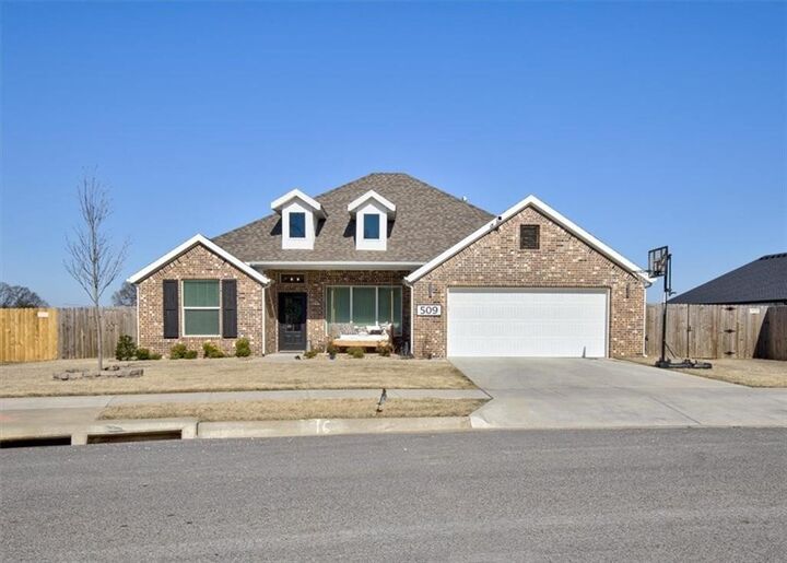 Property Photo: 509 N Yona Lane AR 72730