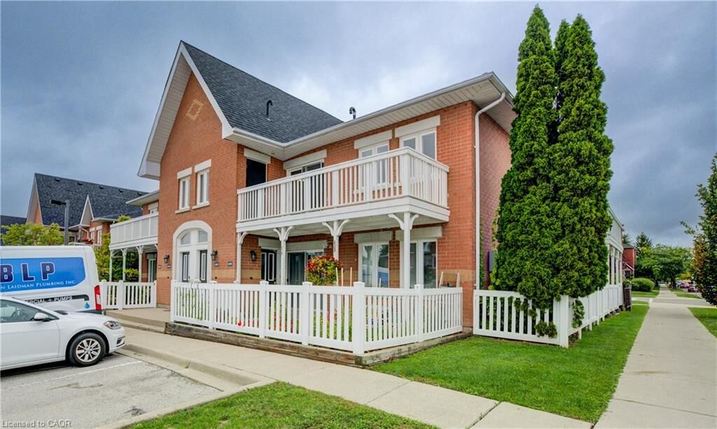 Property Photo:  1701 Lampman Avenue 1107  ON L7L 6R9 