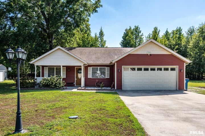 307 Noah Lane  Carterville IL 62918 photo