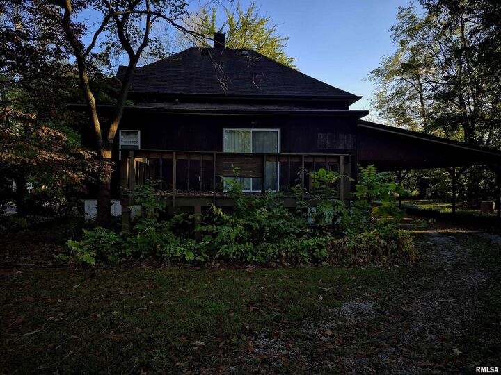 Property Photo:  1000 &Amp 1001 Taylor Street  IL 62930 