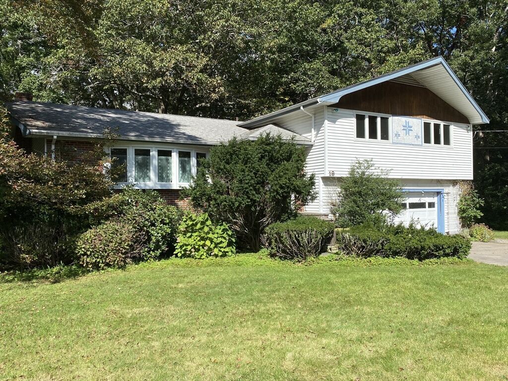 Property Photo:  19 Cynthia Rd  MA 02021 