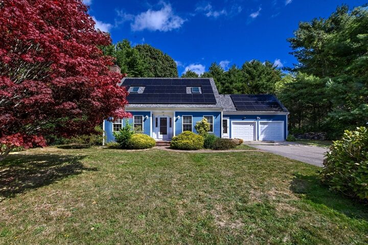 17 Pinewood Dr  Falmouth MA 02536 photo