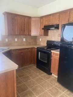 Property Photo:  34 Vold Close  AB T4R 0G4 