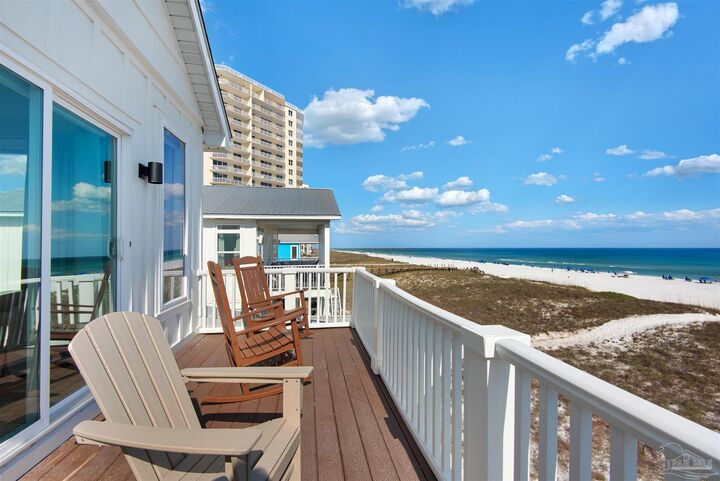Property Photo: 8257 Gulf Blvd FL 32566