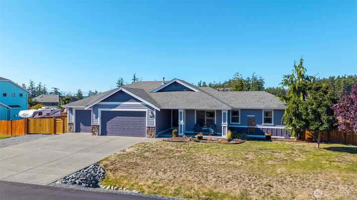 Property Photo:  983  Cove View Circle  WA 98277 