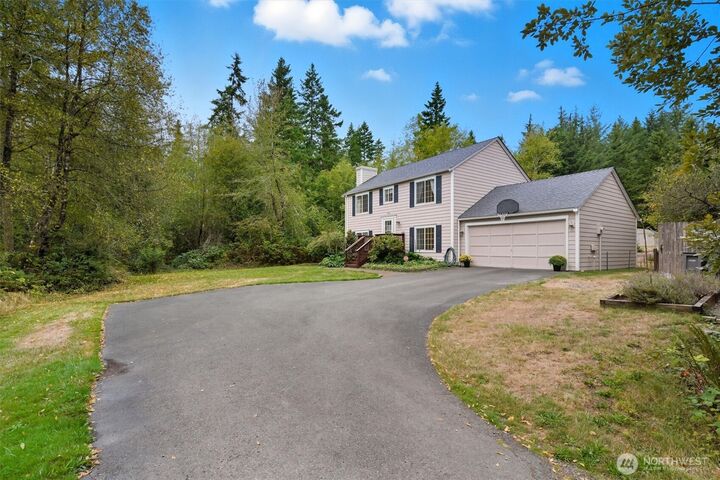 Property Photo: 5846 SW 44th Street WA 98367