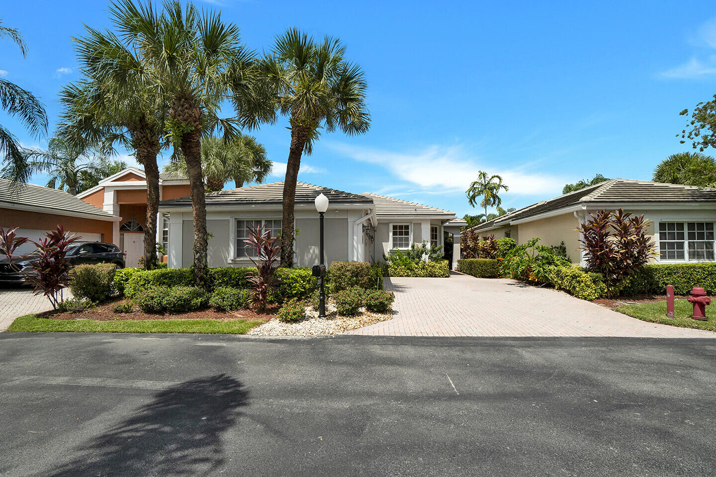 Property Photo:  22831 Windsor Wood Court  FL 33433 