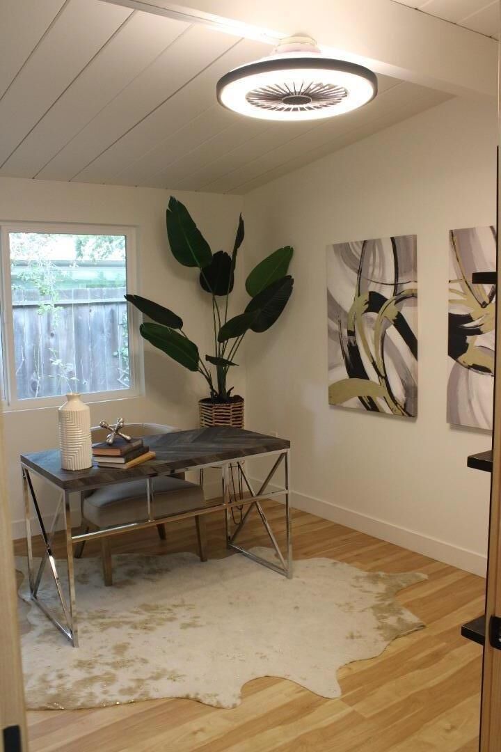 Property Photo:  4225 Park Boulevard  CA 94306 