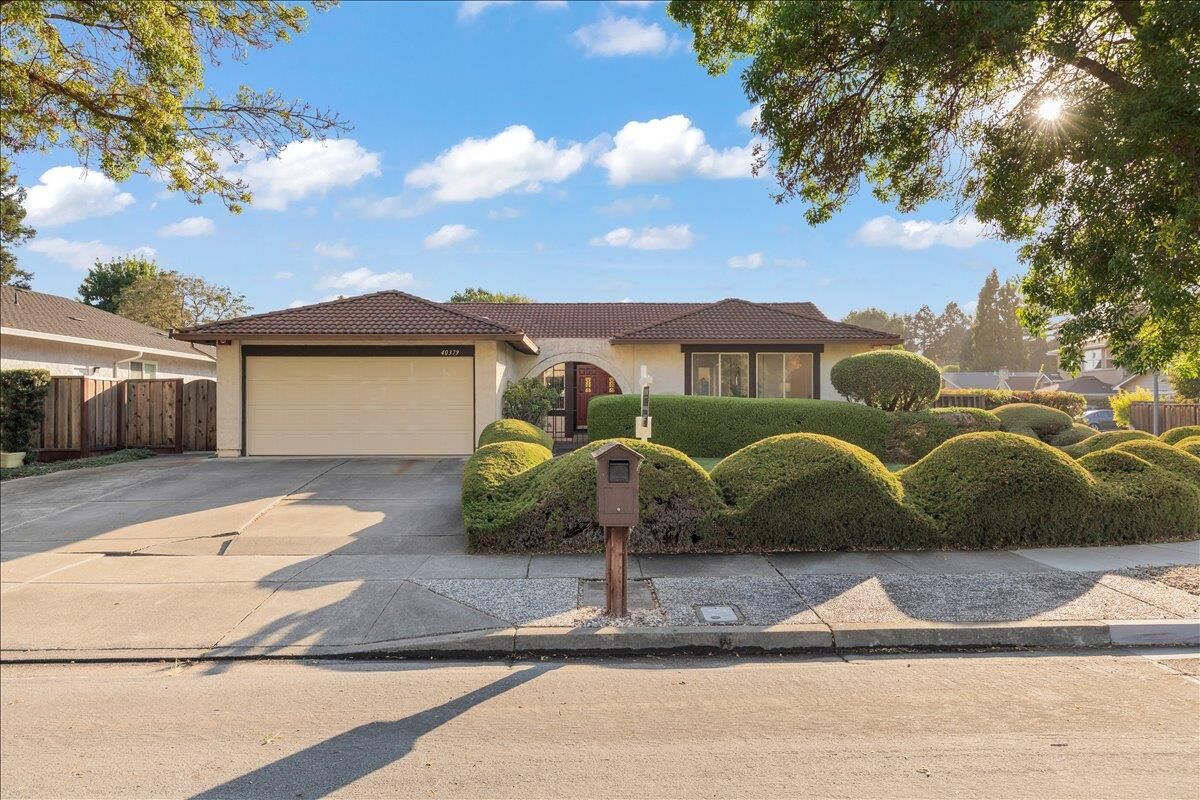 Property Photo:  40379 Dolerita Avenue  CA 94539 