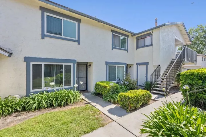 Property Photo:  3423 Del Este Way  CA 92056 